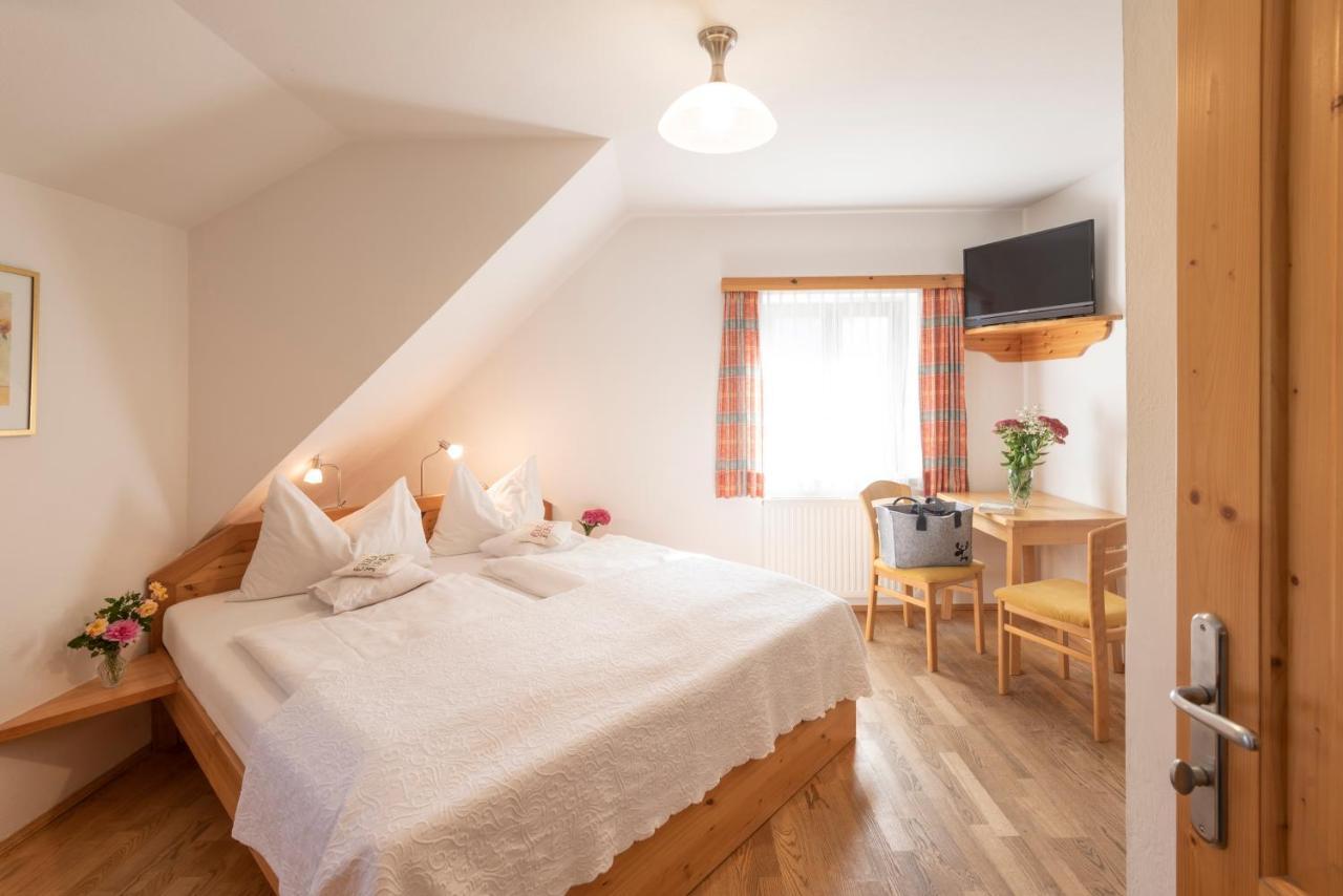Gasthof Pension Orthofer Sankt Jakob im Walde Ngoại thất bức ảnh